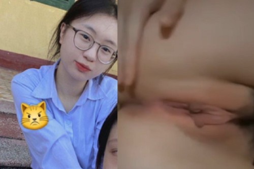 Mỹ Nhi 2k6 gái mới nhú show bướm múp không lông